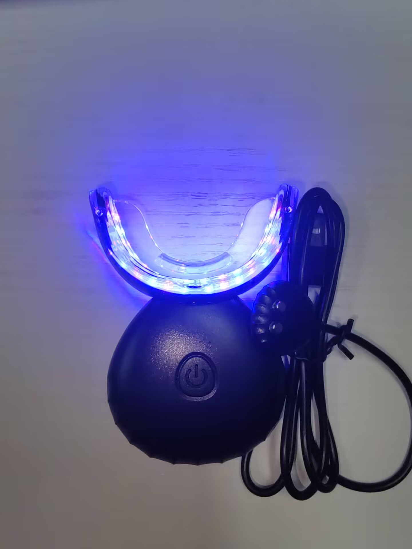 Perawatan Gigi Pemutih Gigi -  - Teeth Whitening With Blue Light ulasan dan harga